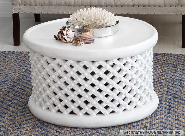 Африканский стол для домашнего декора