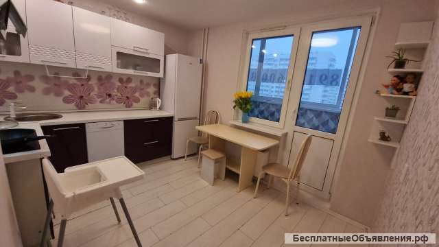 2 к.кв. 62 м2 ремонт Героев-Разведчиков