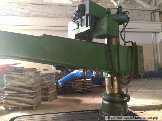 Станок радиально-сверлильный 2А576