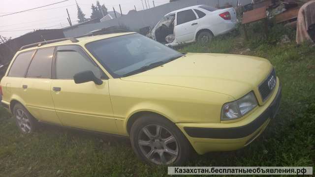 Автомобиль Audi 80 B4