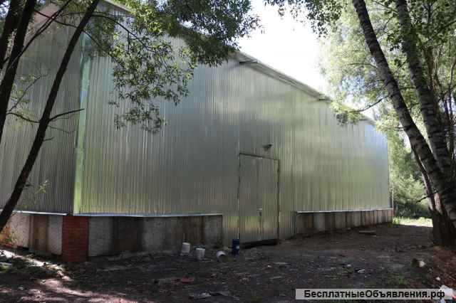 Сдается ангар площадью 900 м2 на территории Технопарка в Химках