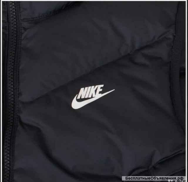 Жилетки и безрукавки мужские Nike