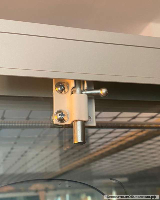 Оборудование для зоогостиницы. Вольер из стекла в идеальном состоянии.