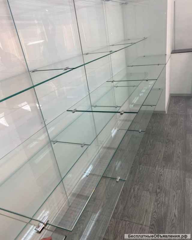 Оборудование для зоогостиницы. Вольер из стекла в идеальном состоянии.