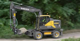 Сдается в аренду полноповоротный колесный экскаватор Volvo 160