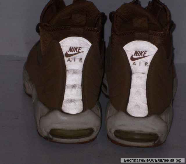 Кроссовки Nike