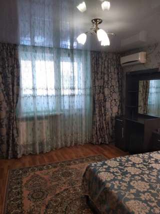 3-комнатная квартира, 72 кв.м., ул. Калинина, 350к9