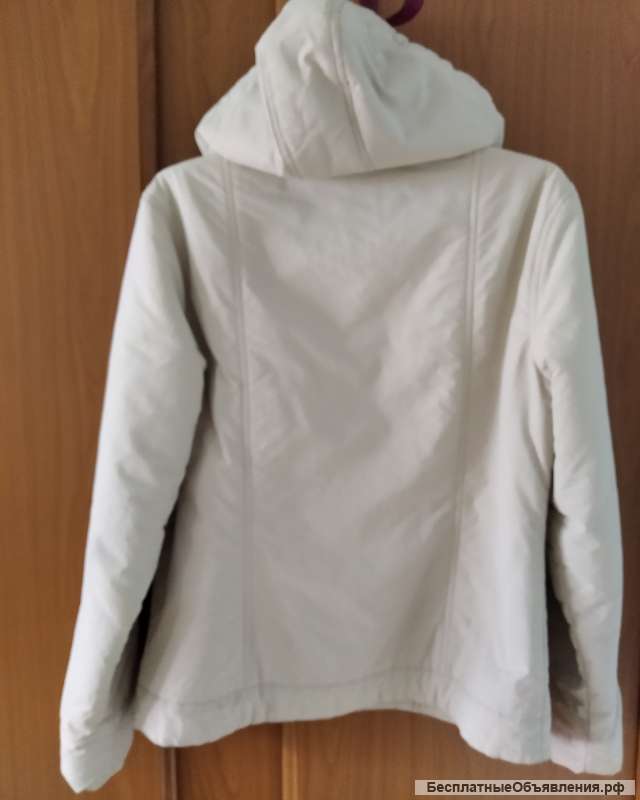 Куртка светлая
