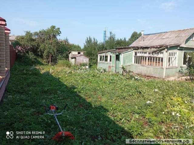 Дом 12,9 кв. м и участок земли