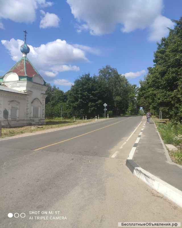 Дом 12,9 кв. м и участок земли