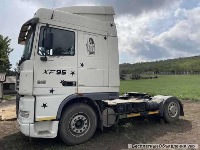 Зерновоз DAF XF95 в комплекте с полуприцепом Schmitz