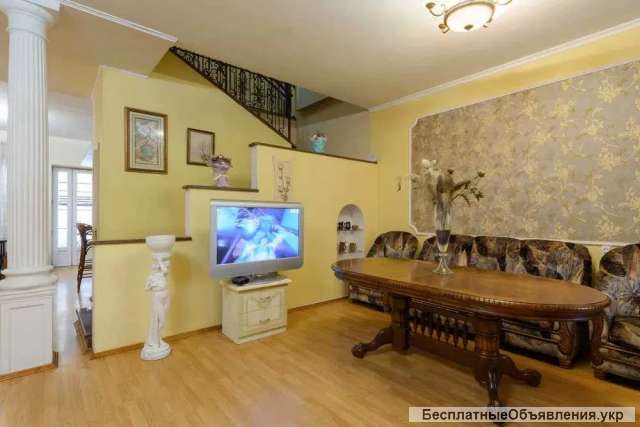 Молодіжний хостел М. Академмістечко М. Житомирська. Гуртожиток дешево