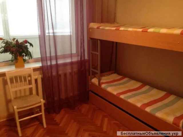 150 сутки VIP ХОСТЕЛ улица Антоновича метро Олимийская/ Лыбидская/ ЦЕНТР