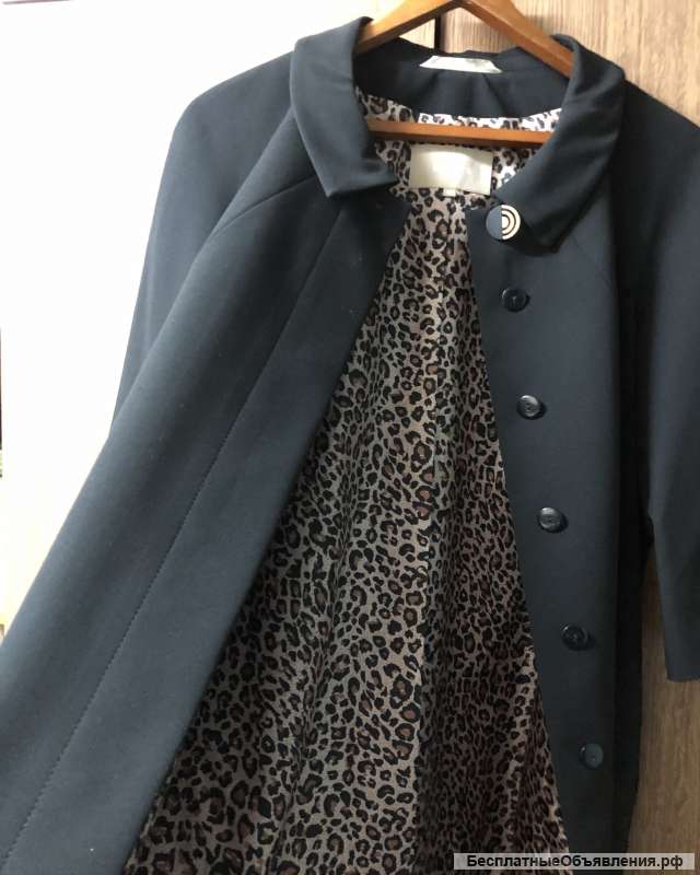 Плащ черный