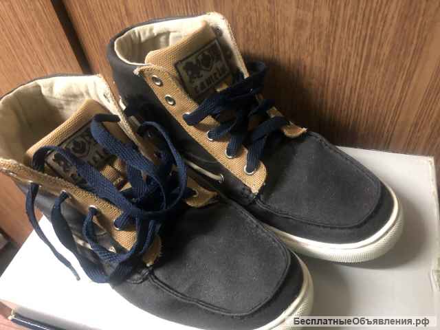 Ботинки, красовки