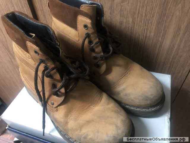 Ботинки, красовки