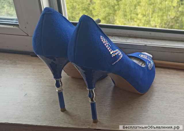Туфли новые 37/38 р
