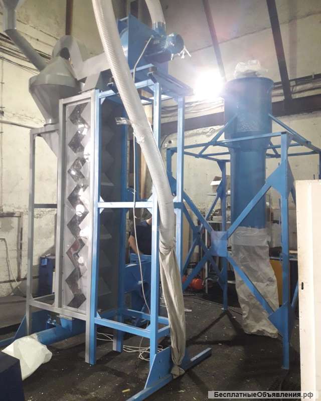 Воздушный разделитель фракций разной массы и плотности