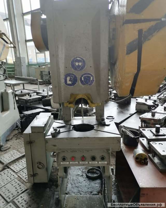 (продаю, продается, продажа) б/у пресс кривошипный Эксцентриковый LENR25