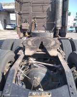 Седельный тягач VOLVO VNL, 2002 г.в.