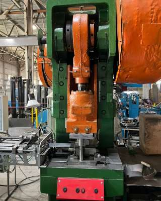 (продаю, продам) Пресс кривошипный 100 тн. усилие, К2130 с протяжкой