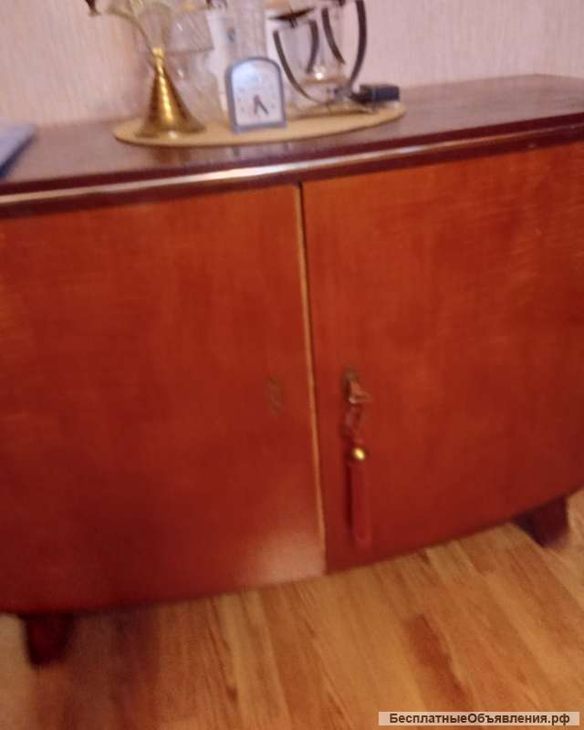 Сервант-хельга. Комод. ГДР