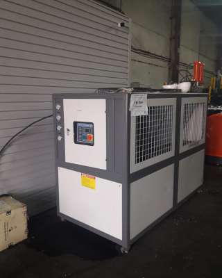 Чиллер промышленный для охлаждения стрейч линий