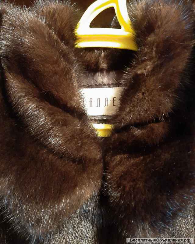 Норковую шубу б/у в отличном состоянии