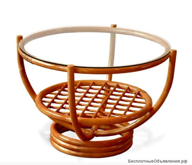 Столы из ротанга