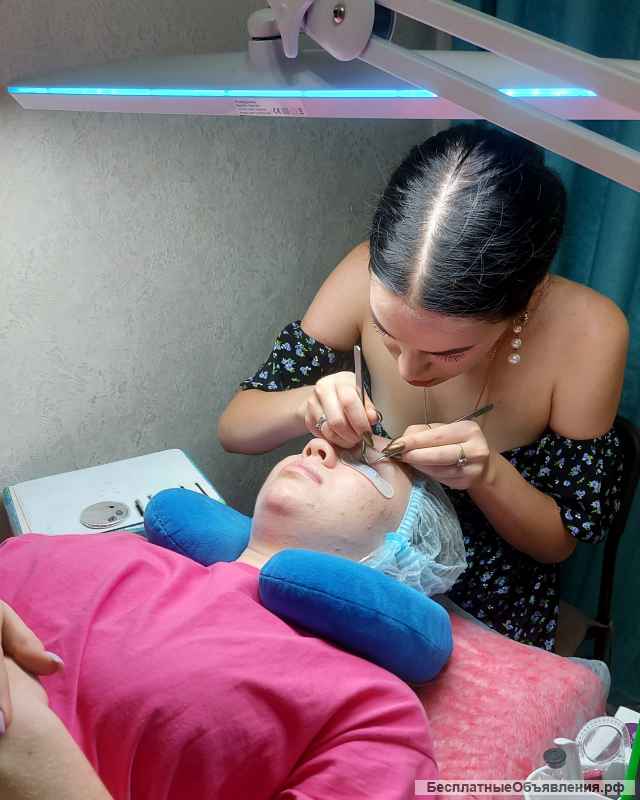 Обучение наращиванию ресниц в Самаре