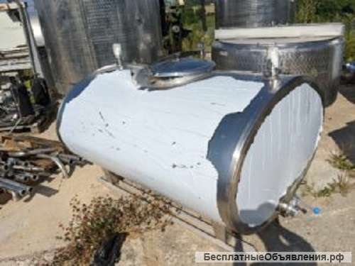 Емкость нержавеющая, объем 1 куб.м., термос, инв 842