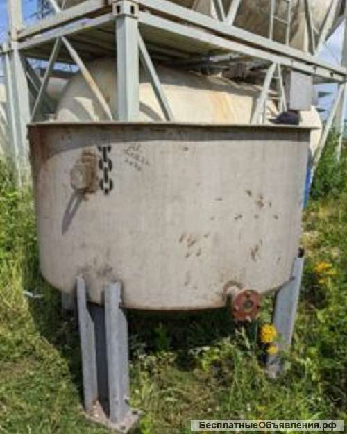 Емкость нержавеющая, объем 2 куб.м., инв 2076