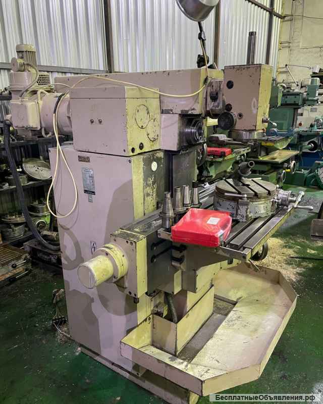 Широкоуниверсальный фрезерный станок Ruhla FUW 250/IV