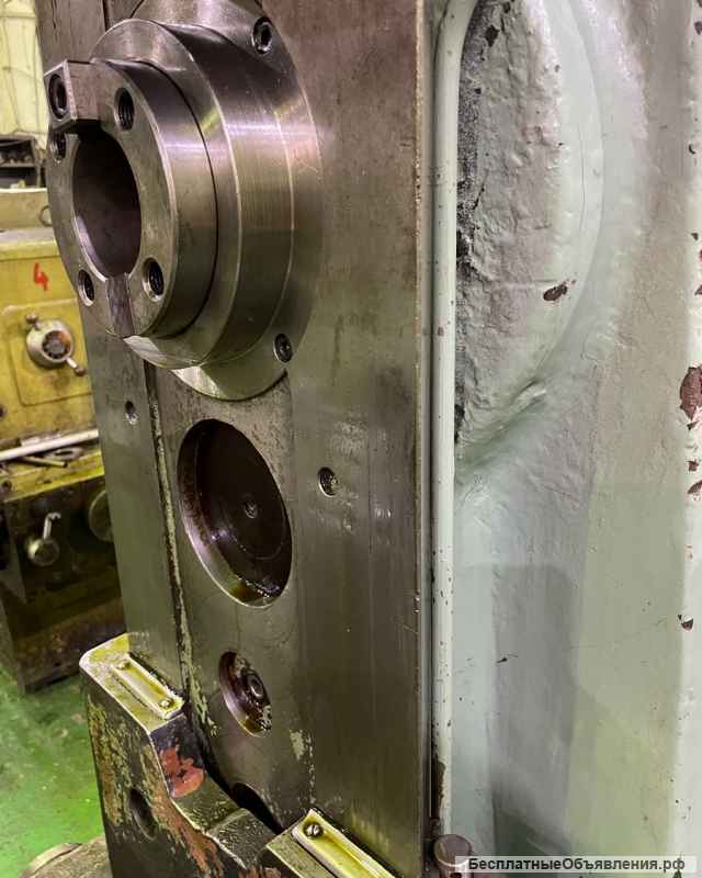 Широкоуниверсальный фрезерный станок 6р82ш