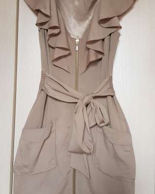 Платье бренда (BEBE)