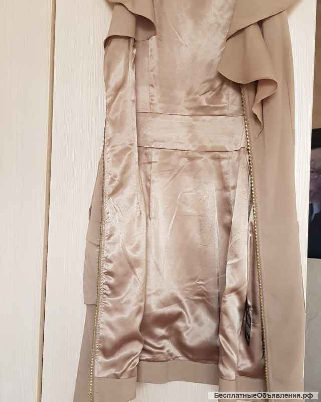 Платье бренда (BEBE)