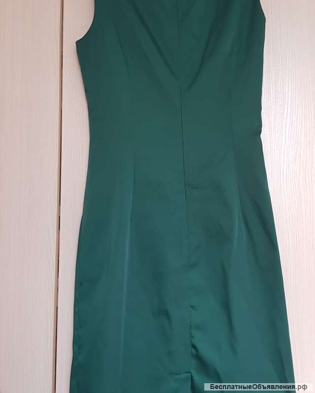 Платье бренда APART