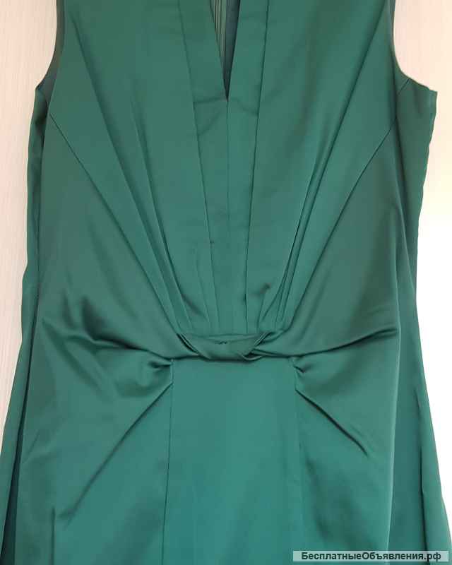 Платье бренда APART