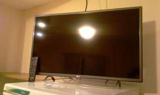 Телевизор LG 32LF562