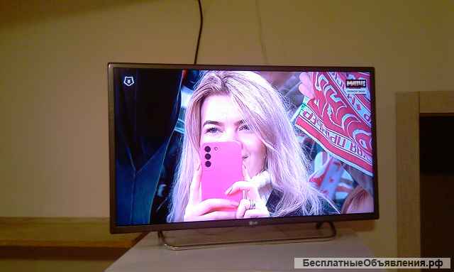 Телевизор LG 32LF562