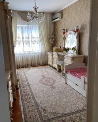 Дом, 5 комнат, с. Ново-Покровка, 140 000 $, б/п