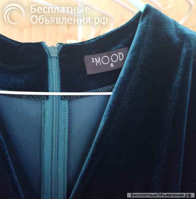 Платье бархатное 42-44(S)