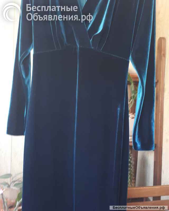 Платье бархатное 42-44(S)