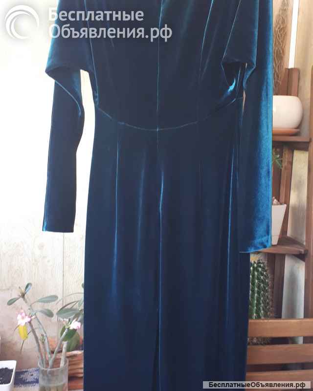 Платье бархатное 42-44(S)