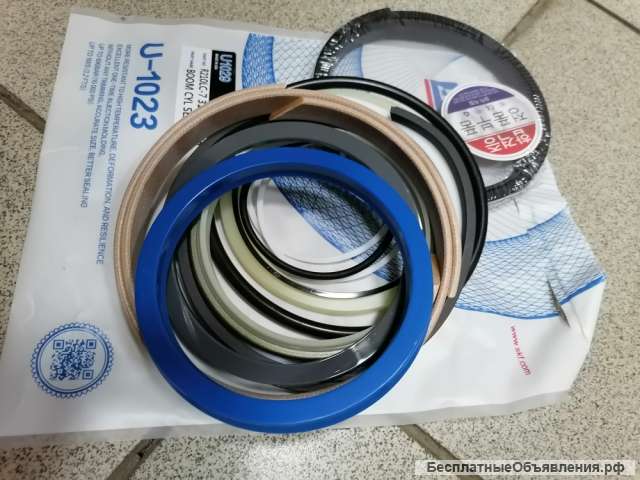 31Y1-15885 Ремкомплект гидроцилиндра стрелы Hyundai. 31Y1-15885, 31Y115885