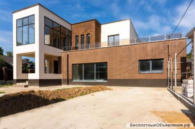 Коттеджа 547 м2, 3 этажа, КП Юлия-2