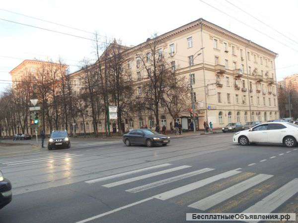 Просторную 2 к. квартиру