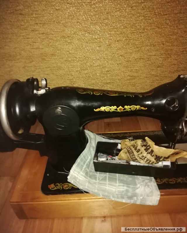 Швейная машинка чайка