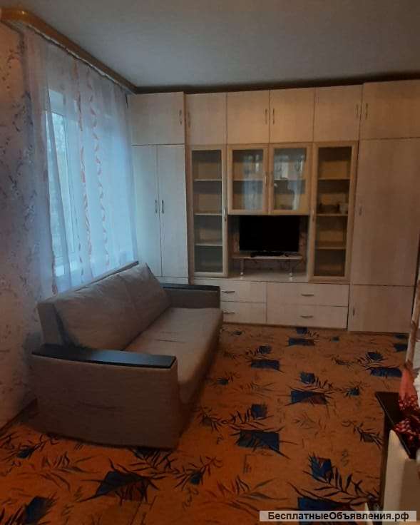 1-комн кв-ра Театральная 13