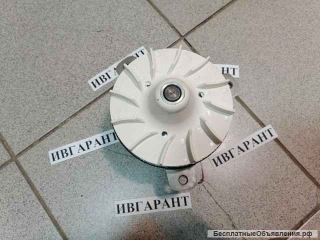 3803909 Водяной насос Volvo 3803909